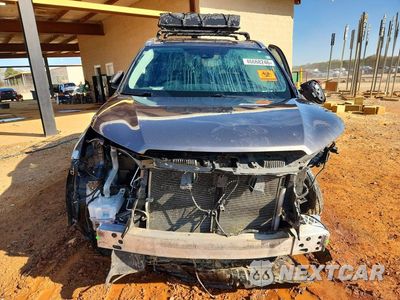 Piąte zdjęcie samochodu w środku: 2019 TOYOTA HIGHLANDER XLE VIN:5TDKZRFH1KS572159 - miniatura
