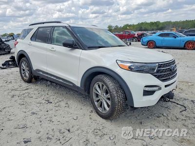 Czwarte zdjęcie samochodu z boku: 2021 FORD EXPLORER XLT VIN:1FMSK8DH1MGA80886 - miniatura