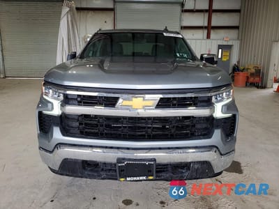 Piąte zdjęcie samochodu w środku: 2025 CHEVROLET SILVERADO K1500 LT-L VIN:1GCPKKEK0SZ205623 - miniatura
