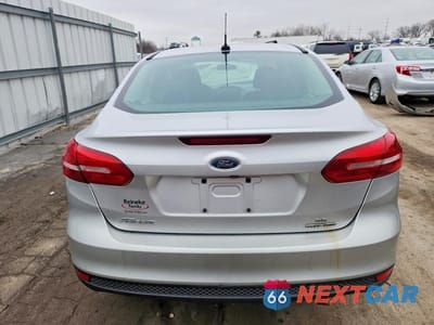 Zdjęcie 6 z 11 samochodu: 2016 FORD FOCUS SE VIN:1FADP3F21GL215621 - miniatura