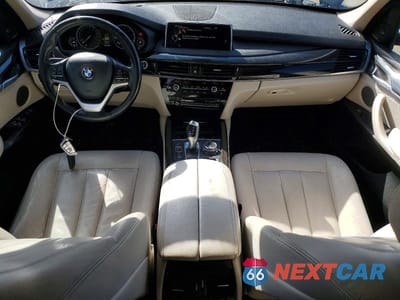 Zdjęcie 8 z 14 samochodu: 2016 BMW X5 VIN:5UXKR0C55G0P25365 - miniatura