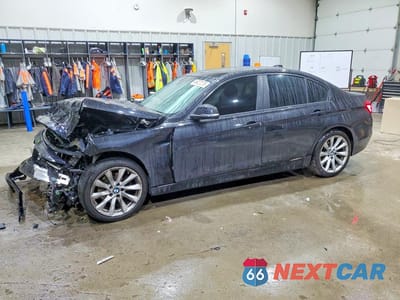 2018 BMW 320 XI WBA8A3C54JA492274 - główne zdjęcie licytacji z USA - miniatura