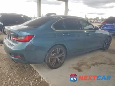 Trzecie zdjęcie samochodu z tyłu: 2019 BMW 330I VIN:WBA5R1C58KAK11871 - miniatura