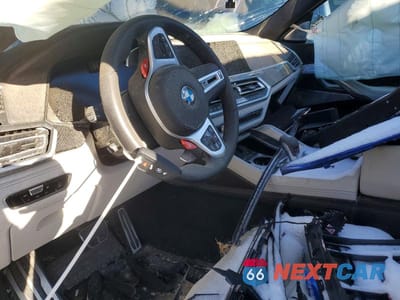 Zdjęcie 8 z 12 samochodu: 2021 BMW X6 M VIN:5YMCY0C06M9F10446 - miniatura