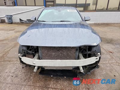 Piąte zdjęcie samochodu w środku: 2016 BMW 328 XI SULEV VIN:WBA8E3C52GK501383 - miniatura