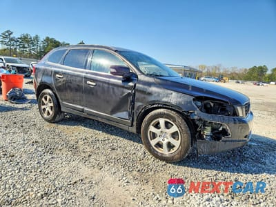 Czwarte zdjęcie samochodu z boku: 2012 VOLVO XC60 3.2 VIN:YV4952DL8C2336106 - miniatura