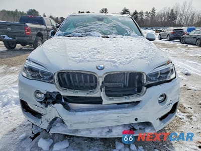 Piąte zdjęcie samochodu w środku: 2018 BMW X5 XDR40E VIN:5UXKT0C5XJ0V98802 - miniatura