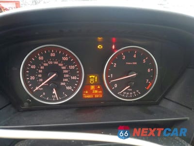 Zdjęcie 9 z 12 samochodu: 2010 BMW 528 XI VIN:WBANV1C52AC158695 - miniatura