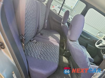 Zdjęcie 11 z 13 samochodu: 1999 TOYOTA RAV4 BASE VIN:JT3HP10V3X7141845 - miniatura