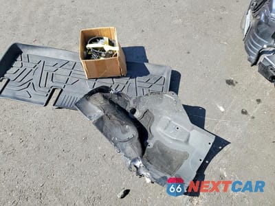 Zdjęcie 12 z 12 samochodu: 2024 TESLA MODEL 3 VIN:5YJ3E1EB5RF762009 - miniatura