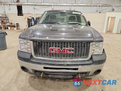Piąte zdjęcie samochodu w środku: 2010 GMC SIERRA K1500 VIN:1GTPKTEX2AZ148972 - miniatura