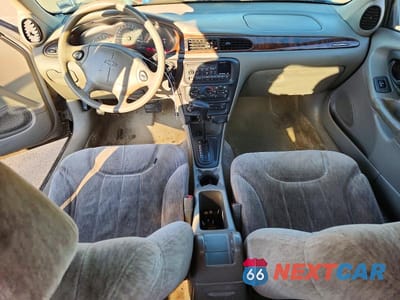 Zdjęcie 8 z 13 samochodu: 2000 CHEVROLET MALIBU LS VIN:1G1NE52J6Y6319088 - miniatura