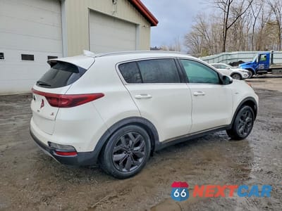 Trzecie zdjęcie samochodu z tyłu: 2020 KIA SPORTAGE S VIN:KNDP6CAC4L7774058 - miniatura
