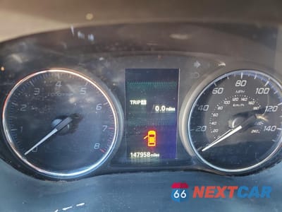 Zdjęcie 9 z 14 samochodu: 2016 MITSUBISHI OUTLANDER SE VIN:JA4AD3A37GZ000581 - miniatura