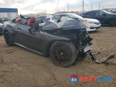 Czwarte zdjęcie samochodu z boku: 2025 BMW M4 COMPETITION VIN:WBS33HK05SCT34082 - miniatura