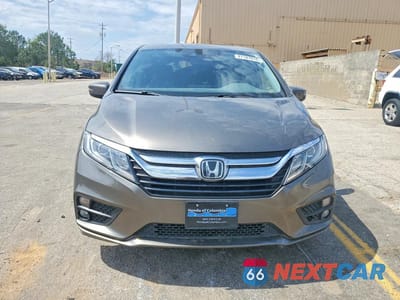 Piąte zdjęcie samochodu w środku: 2019 HONDA ODYSSEY EXL VIN:5FNRL6H77KB035657 - miniatura
