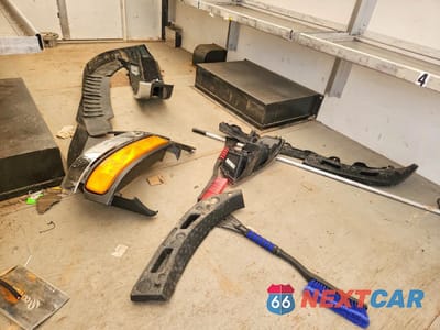 Zdjęcie 13 z 14 samochodu: 2023 CHEVROLET 3500 BOXVN VIN:1HA3GSC70PN012316 - miniatura