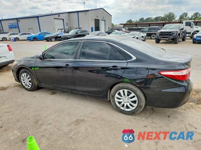 Drugie zdjęcie samochodu z przodu: 2017 TOYOTA CAMRY HYBRID LE VIN:4T1BD1FK1HU221442 - miniatura