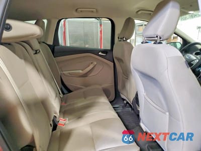 Zdjęcie 11 z 13 samochodu: 2018 FORD ESCAPE SE VIN:1FMCU0GD8JUC18509 - miniatura