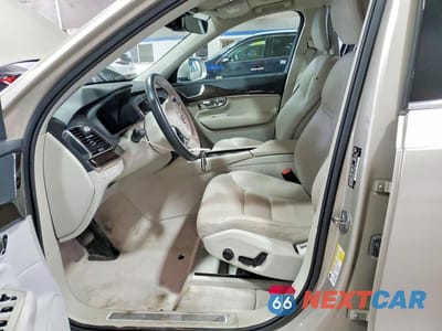 Zdjęcie 7 z 13 samochodu: 2016 VOLVO XC90 T6 VIN:YV4A22PK5G1050069 - miniatura