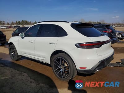 Drugie zdjęcie samochodu z przodu: 2023 PORSCHE MACAN BASE VIN:WP1AA2A55PLB12050 - miniatura