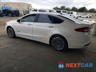 Drugie zdjęcie samochodu z przodu: 2017 FORD FUSION TITANIUM PHEV VIN:3FA6P0SU0HR141965 - miniatura