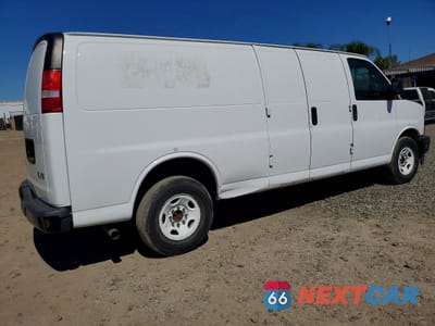 Trzecie zdjęcie samochodu z tyłu: 2017 GMC SAVANA 2500 CARGO DELIVERY VAN VIN:1GTW7BFF1H1323363 - miniatura