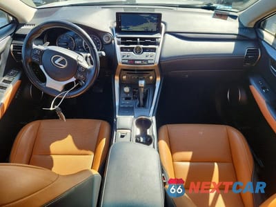 Zdjęcie 8 z 13 samochodu: 2019 LEXUS NX 300 VIN:JTJBARBZ7K2199235 - miniatura