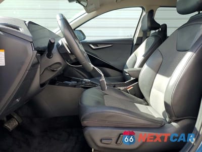 Zdjęcie 7 z 13 samochodu: 2023 KIA NIRO EV WIND VIN:KNDCR3L1XP5021380 - miniatura
