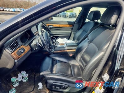 Zdjęcie 7 z 12 samochodu: 2014 BMW 750 VIN:WBAYB6C55ED224188 - miniatura