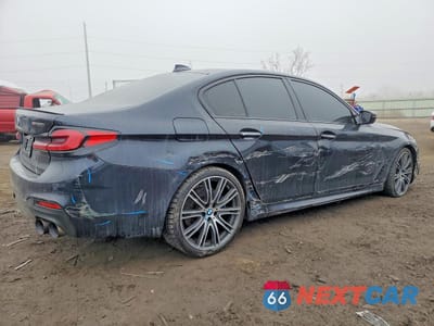Trzecie zdjęcie samochodu z tyłu: 2018 BMW M550XI VIN:WBAJB9C5XJB286968 - miniatura