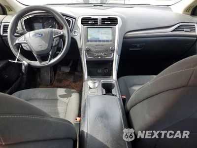 Zdjęcie 8 z 12 samochodu: 2019 FORD FUSION VIN:3FA6P0LU1KR257360 - miniatura