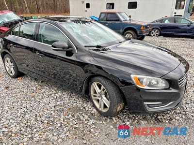 2014 VOLVO S60 T5 YV1612FS8E1292956 - główne zdjęcie licytacji z USA - miniatura