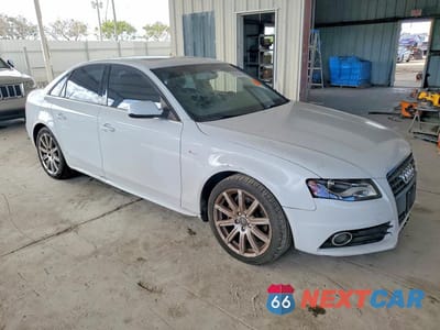Czwarte zdjęcie samochodu z boku: 2012 AUDI A4 PREMIUM PLUS VIN:WAUEFAFL0CA118685 - miniatura