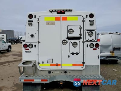 Zdjęcie 6 z 13 samochodu: 2019 FORD F-350 SD UTILITY BOX ** CLN TITLE * PRI FLEET ** VIN:1FDRF3G69KEF73014 - miniatura