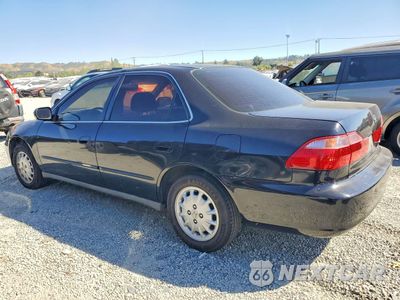 Drugie zdjęcie samochodu z przodu: 2000 HONDA ACCORD LX VIN:JHMCG564XYC001813 - miniatura