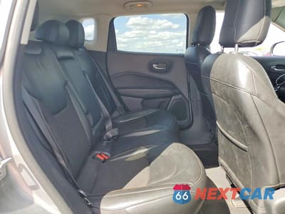 Zdjęcie 10 z 11 samochodu: 2020 JEEP COMPASS LATITUDE VIN:3C4NJCBB7LT258008 - miniatura