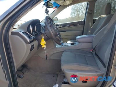 Zdjęcie 7 z 13 samochodu: 2012 JEEP GRAND CHEROKEE LAREDO VIN:1C4RJEAGXCC142260 - miniatura