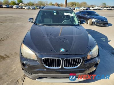 Piąte zdjęcie samochodu w środku: 2014 BMW X1 SDRIVE28I VIN:WBAVM1C53EVW47247 - miniatura