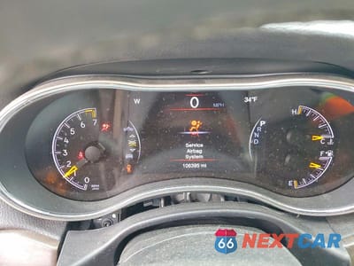 Zdjęcie 9 z 13 samochodu: 2017 JEEP GRAND CHEROKEE LIMITED VIN:1C4RJEBG5HC930062 - miniatura