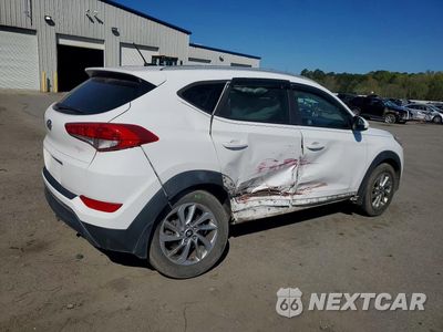 Trzecie zdjęcie samochodu z tyłu: 2016 HYUNDAI TUCSON SE VIN:KM8J33A48GU177067 - miniatura