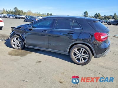 Drugie zdjęcie samochodu z przodu: 2015 MERCEDES-BENZ GLA 250 4MATIC VIN:WDCTG4GB1FJ040706 - miniatura