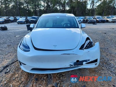 Piąte zdjęcie samochodu w środku: 2022 TESLA MODEL Y VIN:7SAYGDEF7NF414908 - miniatura