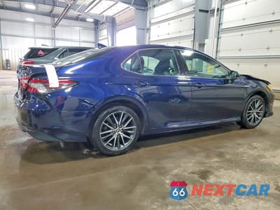 Trzecie zdjęcie samochodu z tyłu: 2021 TOYOTA CAMRY HYBRID XLE VIN:4T1F31AK9MU548855 - miniatura