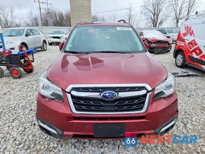 Piąte zdjęcie samochodu w środku: 2017 SUBARU FORESTER 2.5I TOURING VIN:JF2SJAWC8HH550638 - miniatura