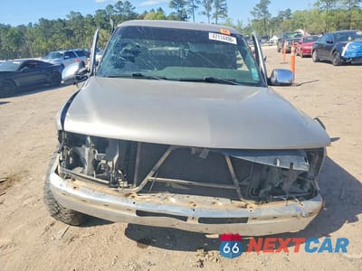 Piąte zdjęcie samochodu w środku: 2002 CHEVROLET SILVERADO C1500 VIN:2GCEC19V121423176 - miniatura