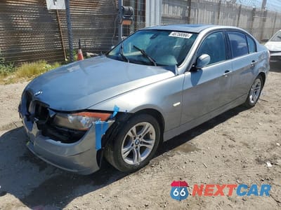 2008 BMW 328 I WBAVA37548NL51060 - główne zdjęcie licytacji z USA - miniatura