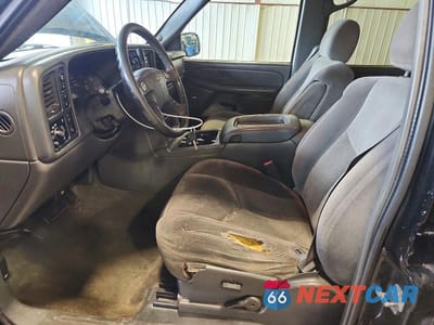 Zdjęcie 7 z 11 samochodu: 2006 CHEVROLET SILVERADO K1500 HEAVY DUTY VIN:1GCGK13UX6F101176 - miniatura