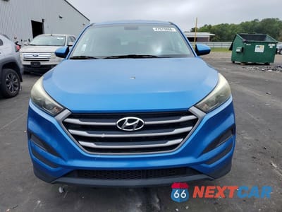 Piąte zdjęcie samochodu w środku: 2018 HYUNDAI TUCSON SE VIN:KM8J23A48JU619419 - miniatura