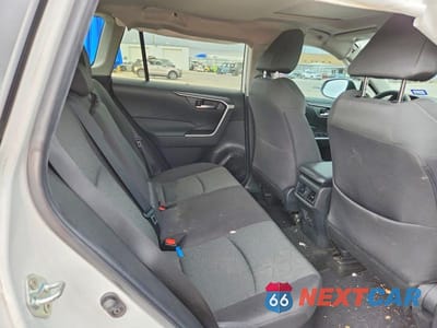 Zdjęcie 10 z 12 samochodu: 2023 TOYOTA RAV4 HYBRID XLE VIN:4T3RWRFV7PU108876 - miniatura